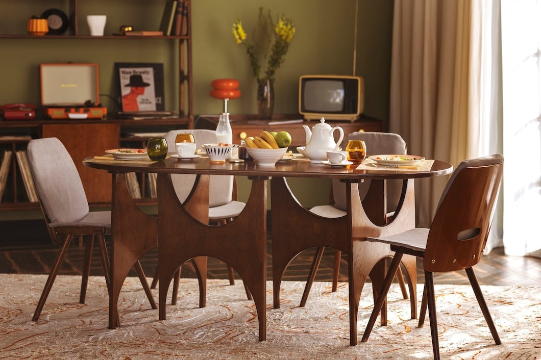 What Makes a Drop Leaf Dining Table Perfect for Small Dining Rooms? Explore Hidden Secrets Here!