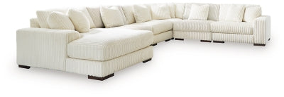 Lindyn Sectional with Chaise
