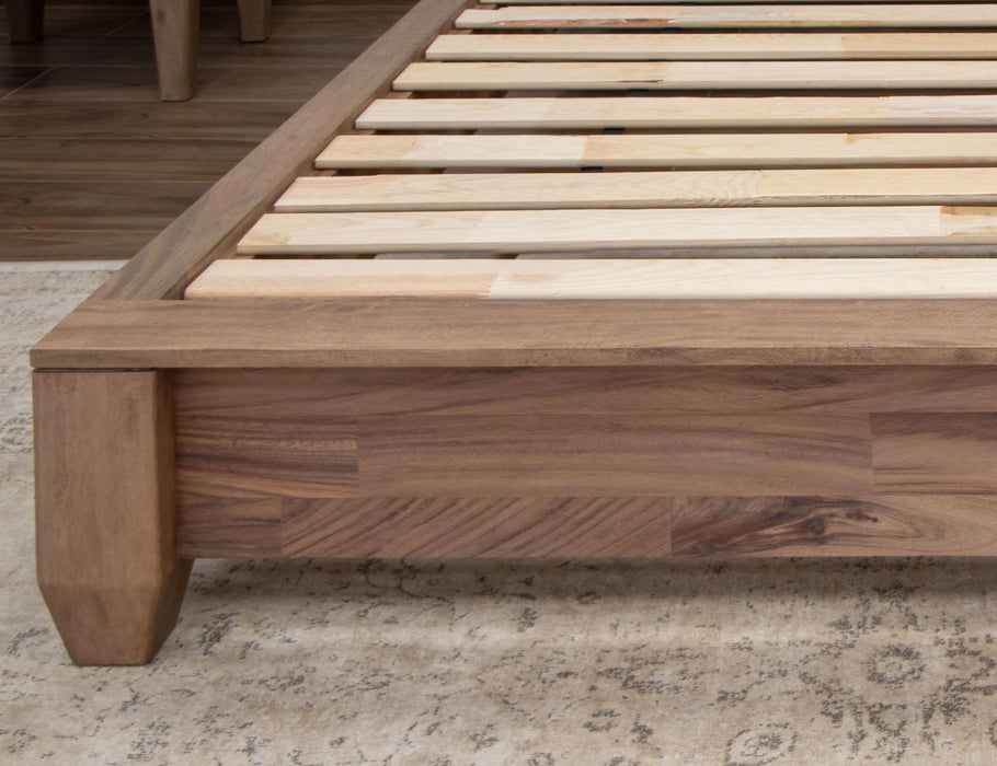 Parota Nova Upholstered King Bed