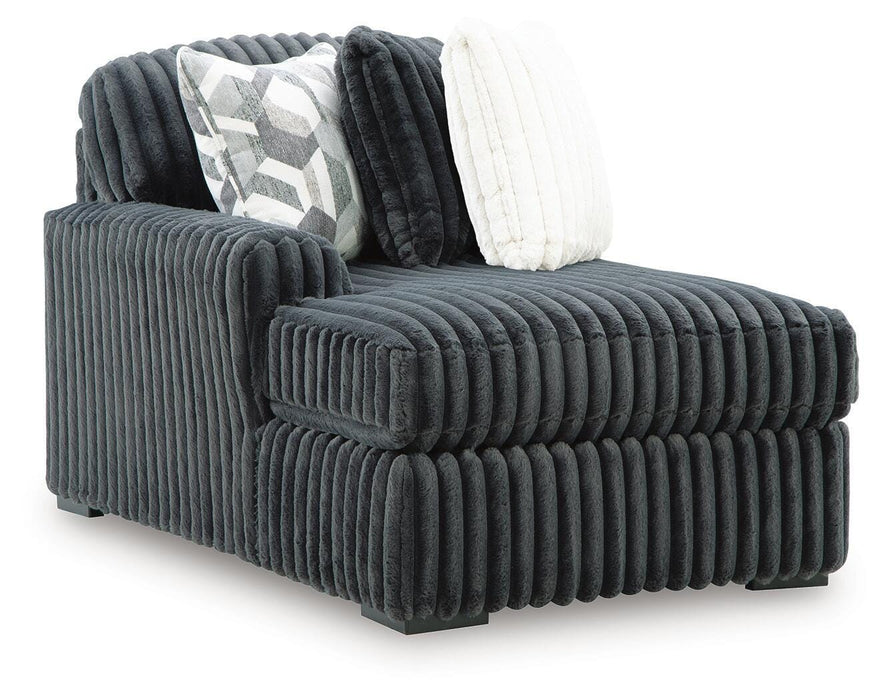 Midnight-Madness Super Chaise