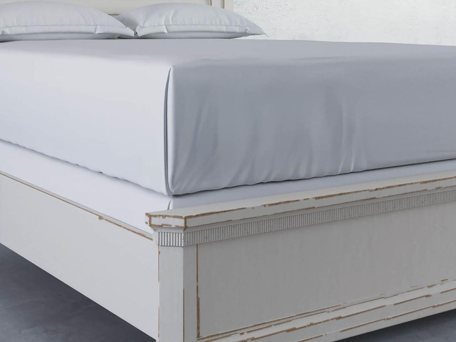 Furniture Palisade King Panel Bed in White