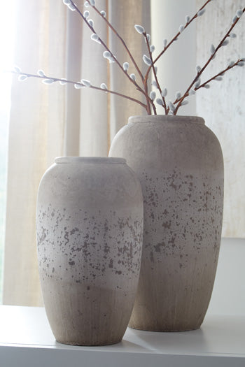 Dimitra Vase (Set of 2)