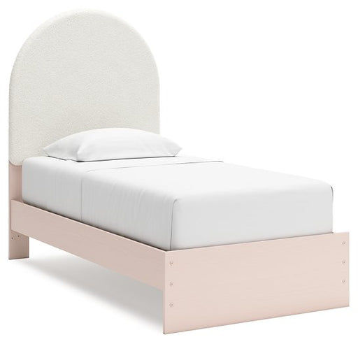 Wistenpine Upholstered Bed image