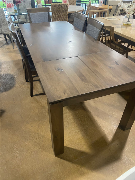 Eastside  7pc Dining Set Floor Sample Clearance