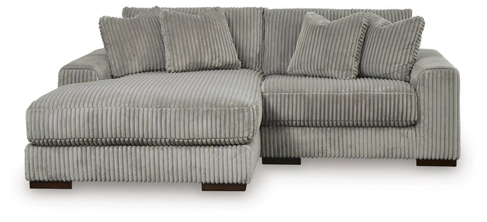 Lindyn Sectional with Chaise