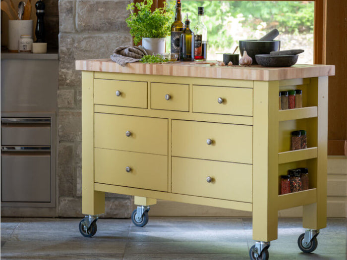 Gourmet Center Island - Hampton Home Dinette (NY)